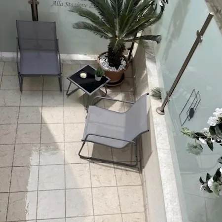 Couette-café Stazione Palerme