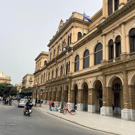 Stazione לינה וארוחת בוקר פלרמו